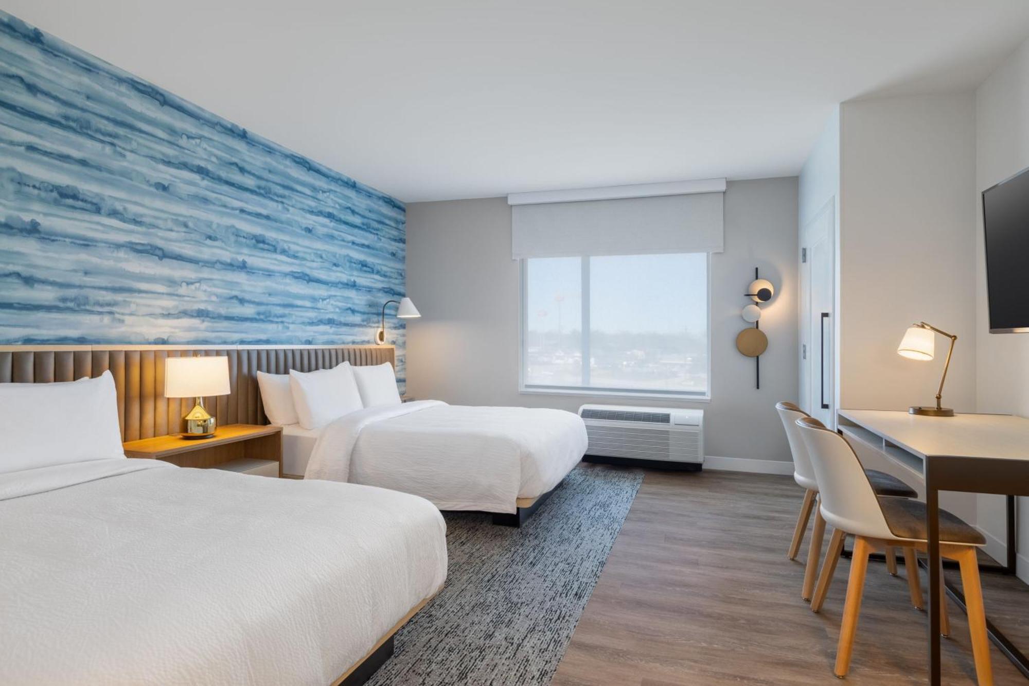 Towneplace Suites By Marriott Geneva At Spire Academy Kültér fotó